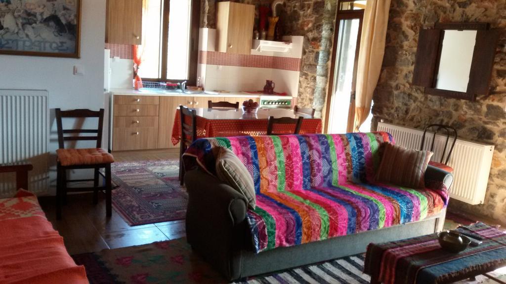 Ksenonas Chrusovitsi Hotel Khrisovitsion ภายนอก รูปภาพ