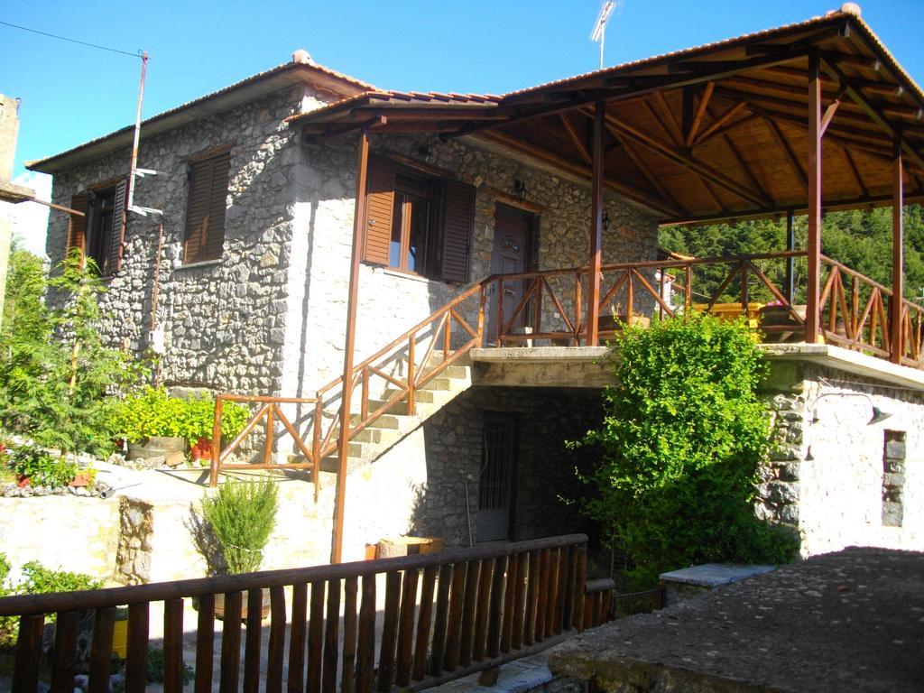 Ksenonas Chrusovitsi Hotel Khrisovitsion ภายนอก รูปภาพ